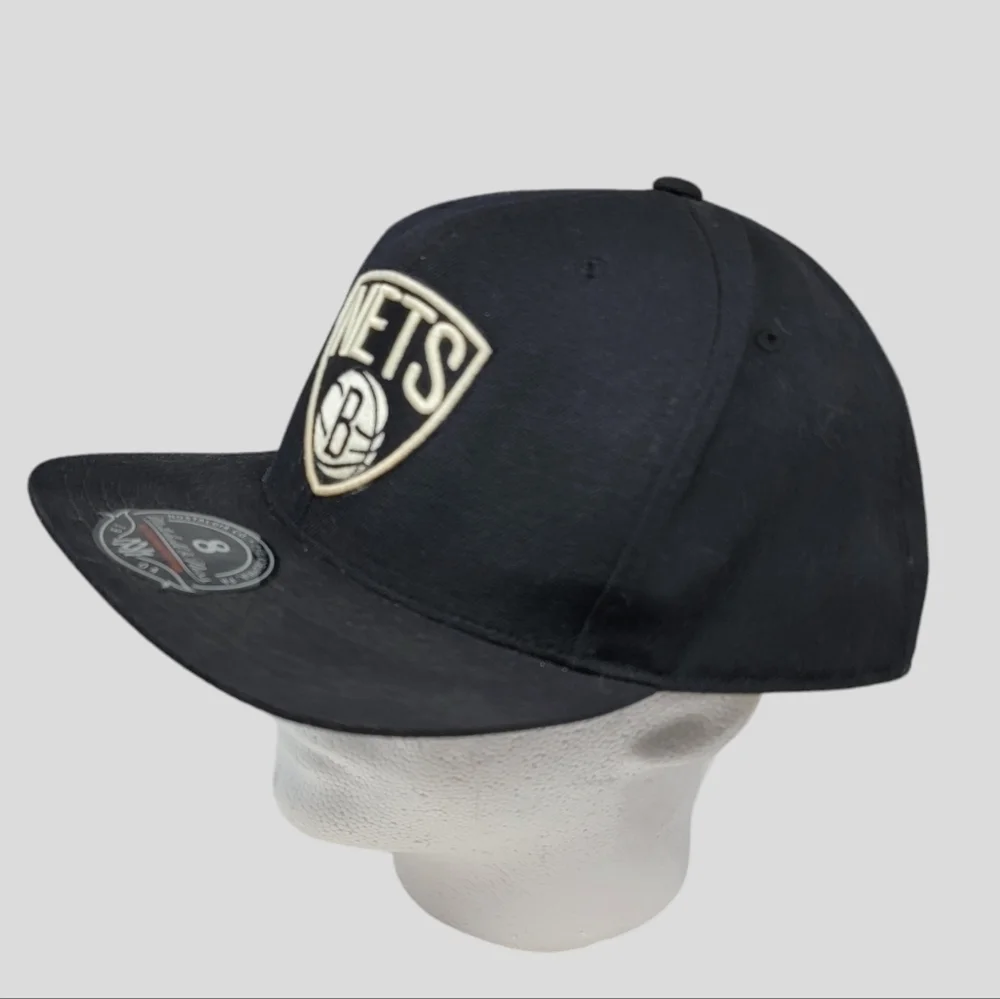 Brooklyn Nets Hat Mens Size 8 Black Cap Spell Out Mitchell & Ness NBA Wool Blend